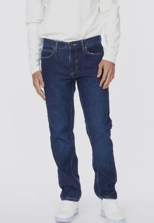 **PRE-ORDER** Men’s Straight Loose Fit Denim Jeans